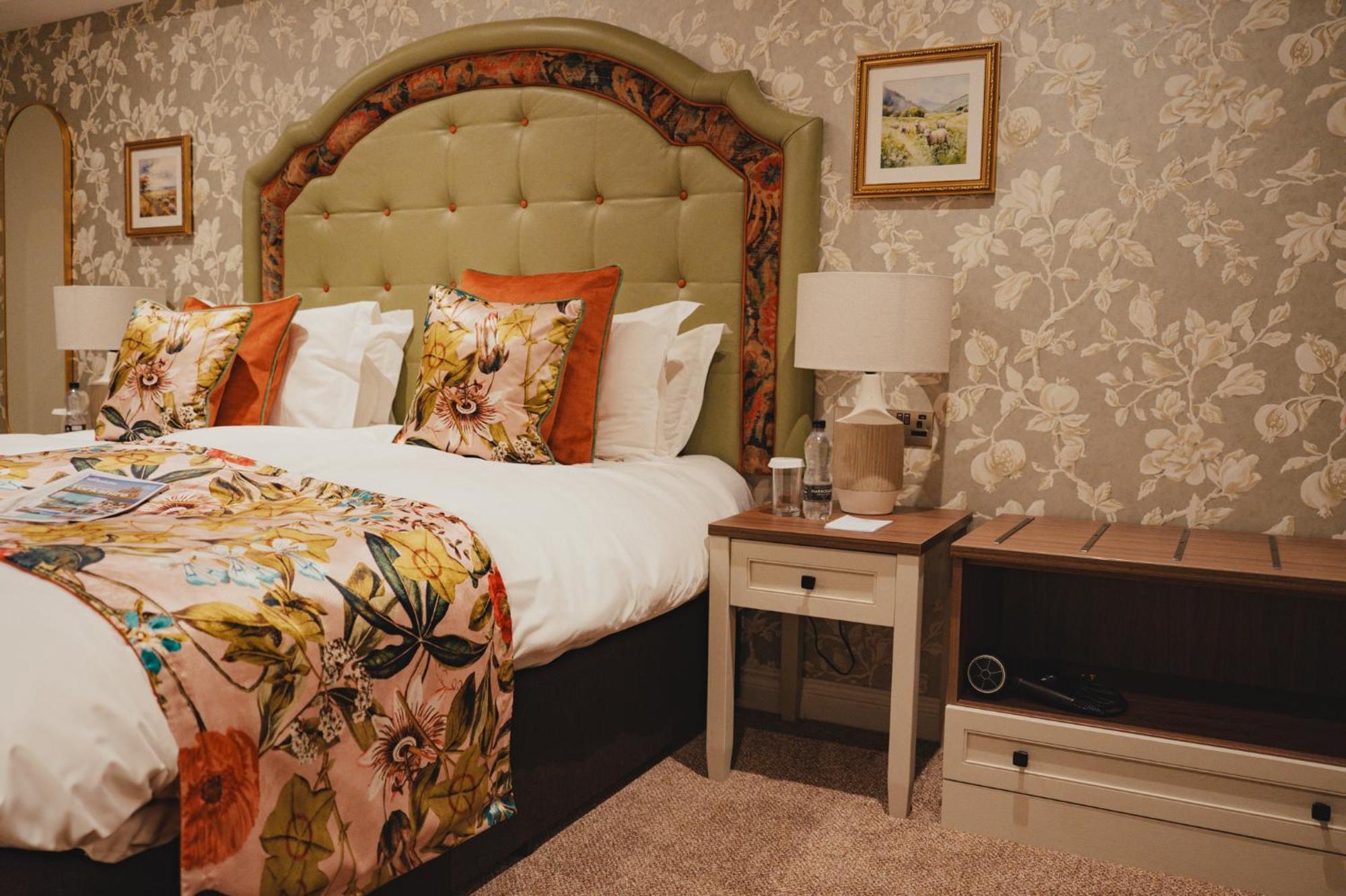 The Golden Fleece Hotel, Thirsk, North Yorkshire Εξωτερικό φωτογραφία
