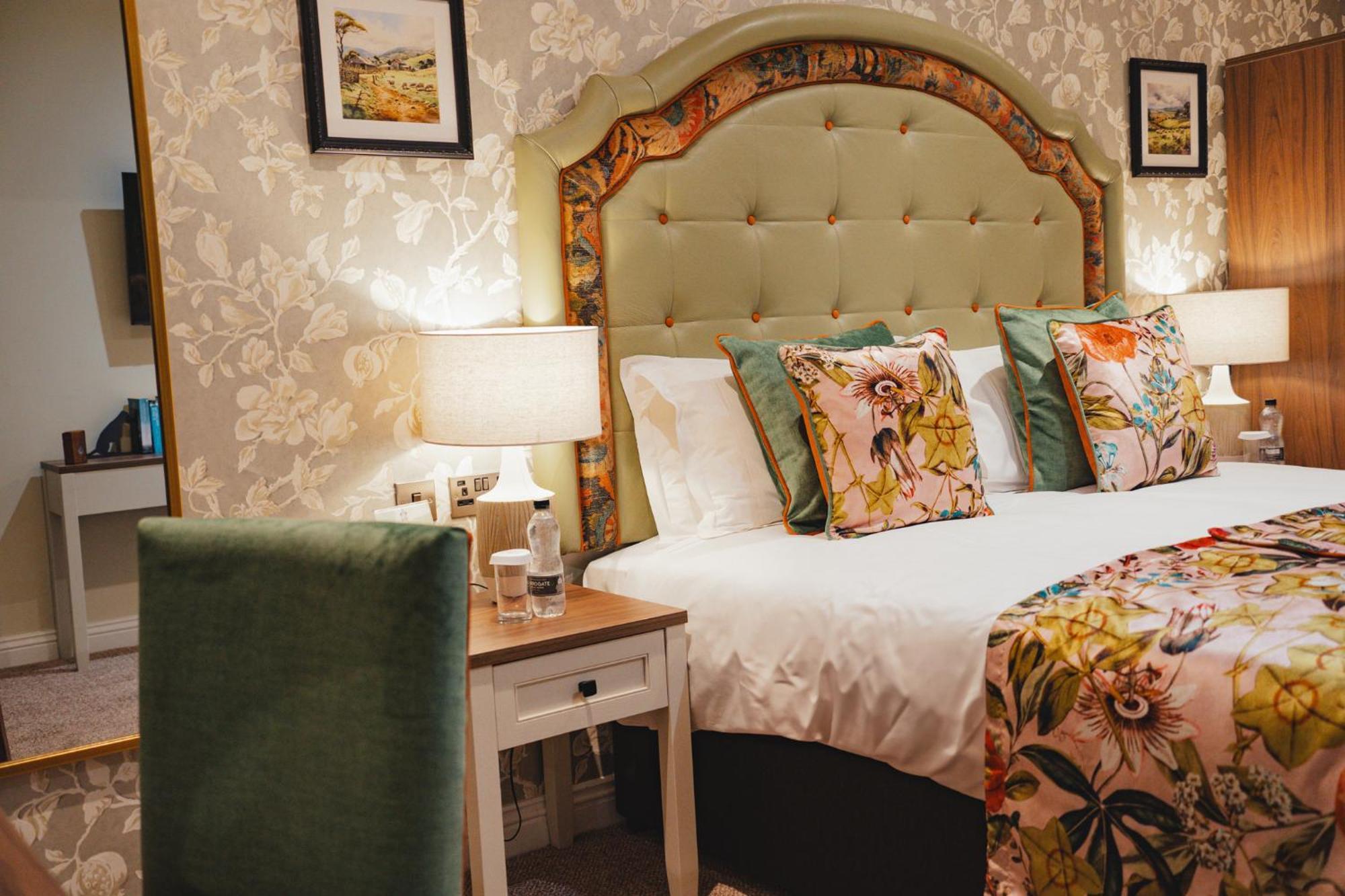 The Golden Fleece Hotel, Thirsk, North Yorkshire Εξωτερικό φωτογραφία