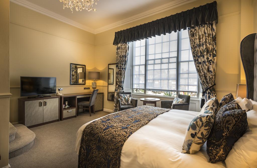 The Golden Fleece Hotel, Thirsk, North Yorkshire Εξωτερικό φωτογραφία