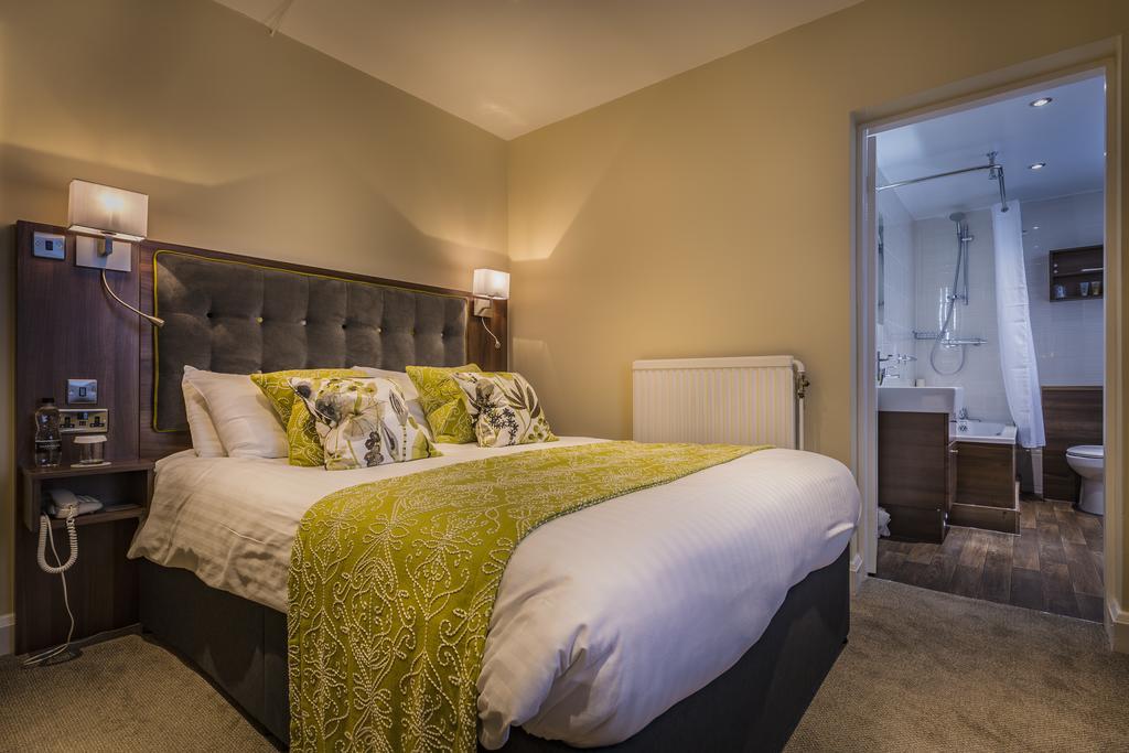 The Golden Fleece Hotel, Thirsk, North Yorkshire Εξωτερικό φωτογραφία